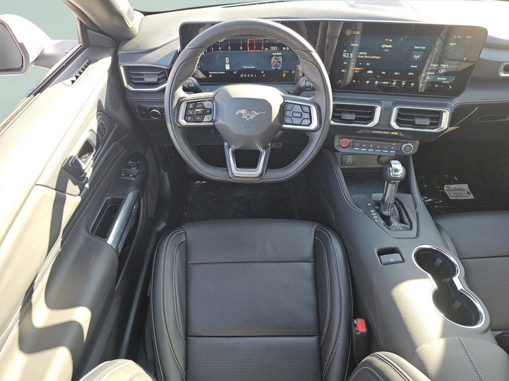 2026 Ford Mustang Premium