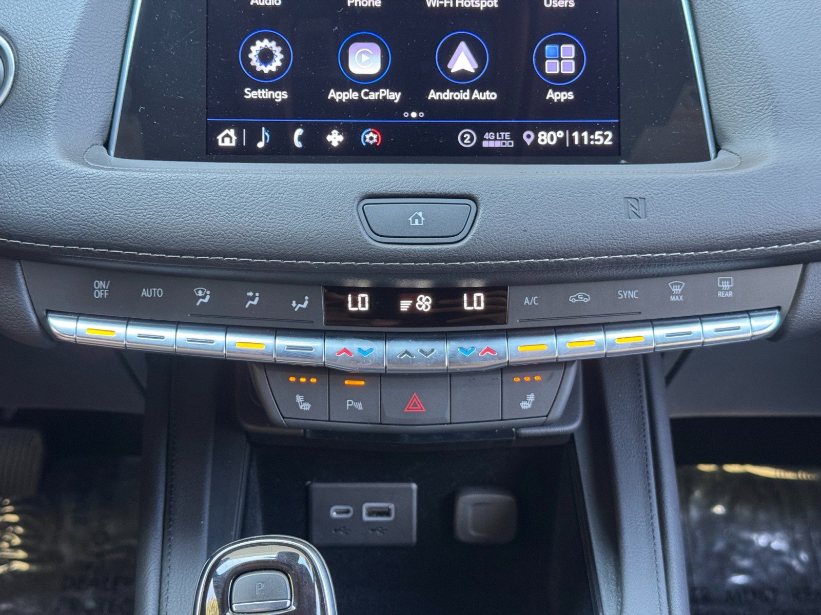 2020 Cadillac XT4 Premium Luxury