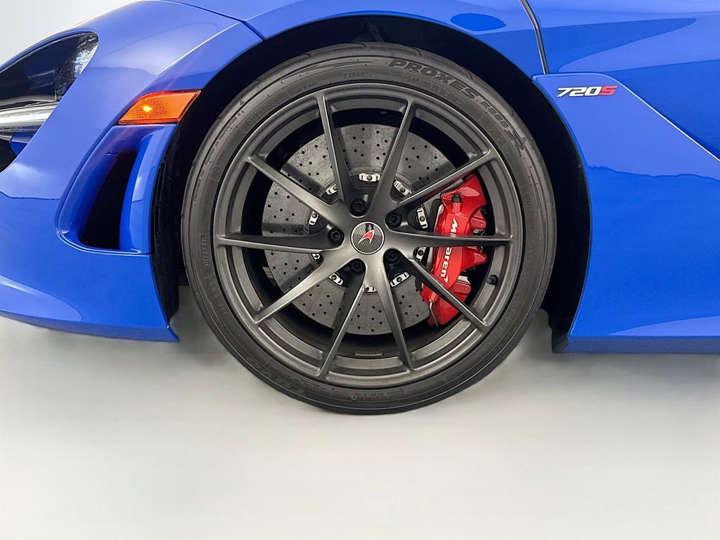 Used 2018 McLaren 720S photo 32