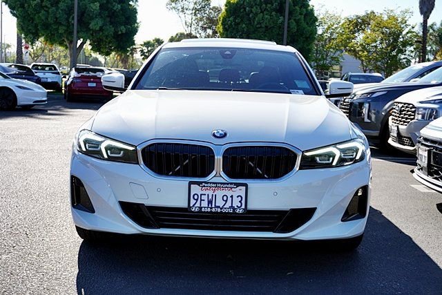 2023 BMW 330i Sedan