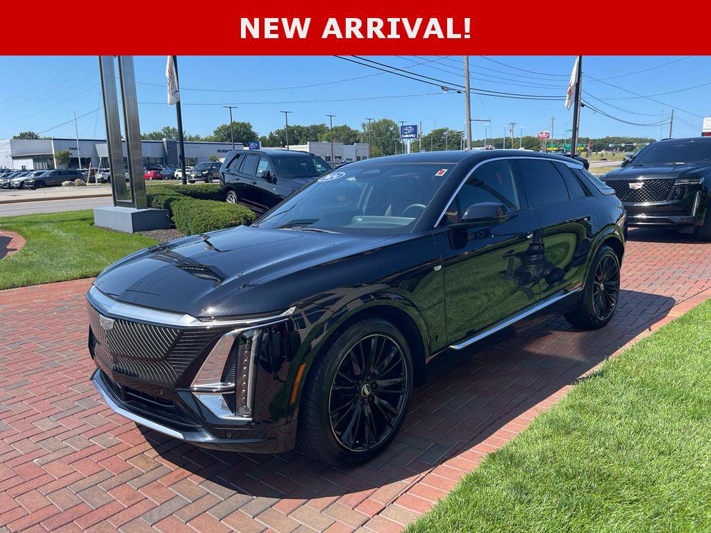 Used 2024 Cadillac Lyriq Luxury