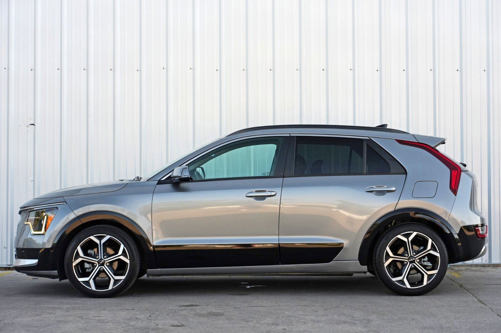 2023 Kia Niro SX Touring