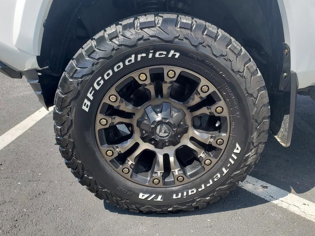 2017 Toyota Tacoma TRD Sport