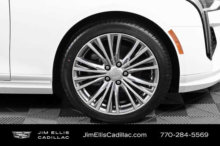 2025 Cadillac CT4 Premium Luxury