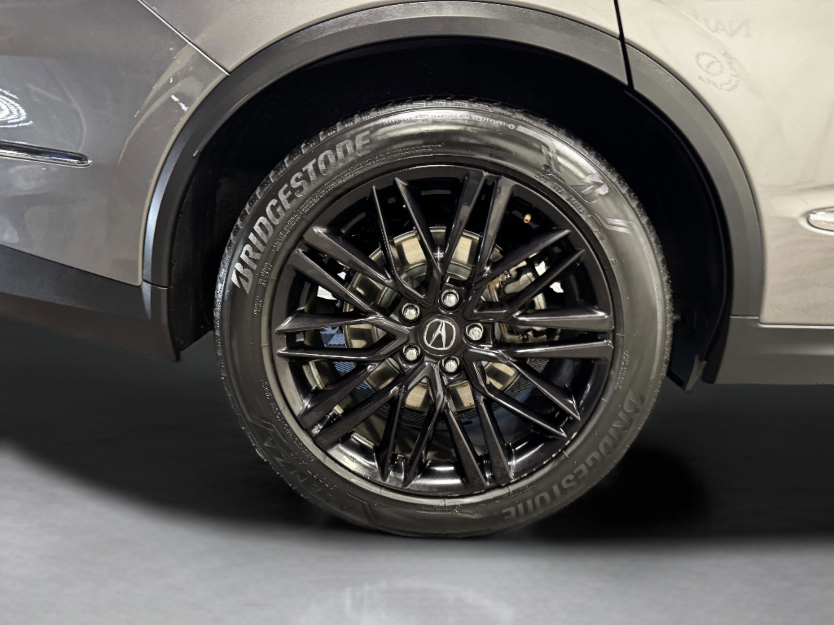 2023 Acura MDX FWD w/ Technology Package