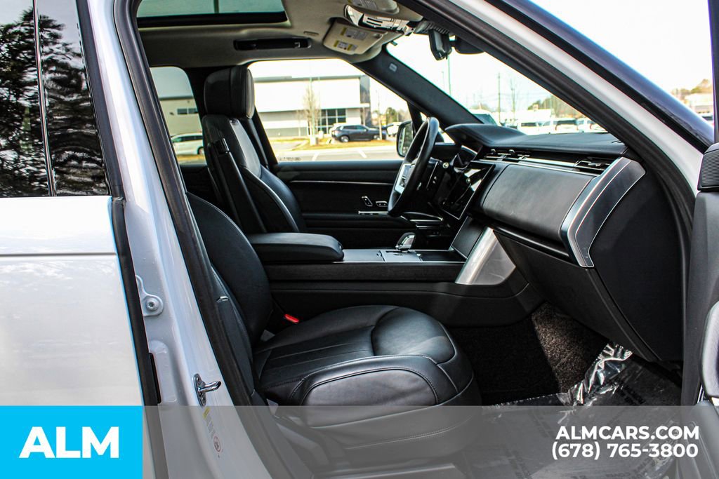2024 Land Rover Range Rover SE