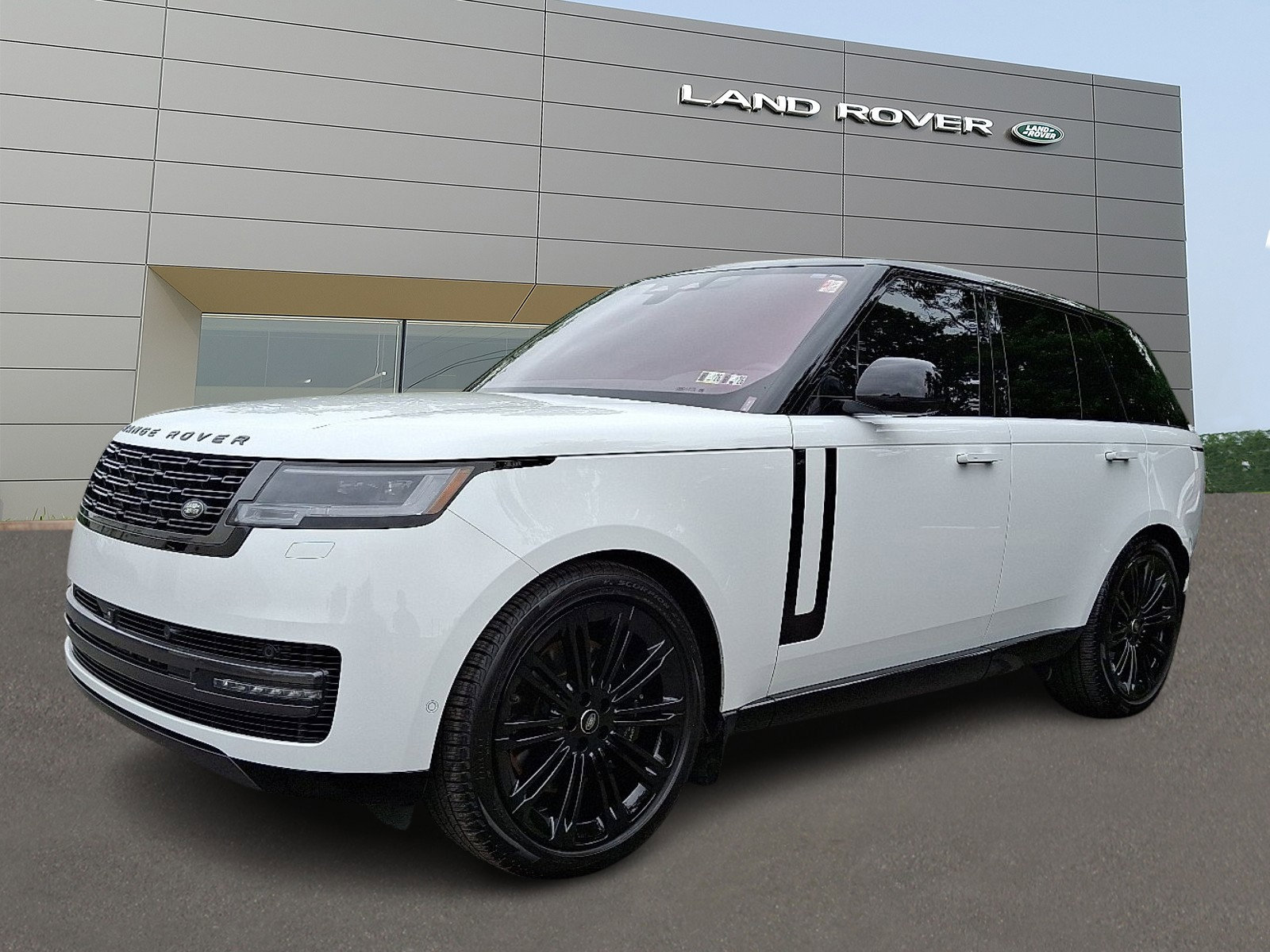 2023 Land Rover Range Rover P530 SE