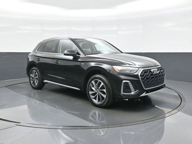 Used 2023 Audi Q5 2.0T Premium w/ Convenience Package