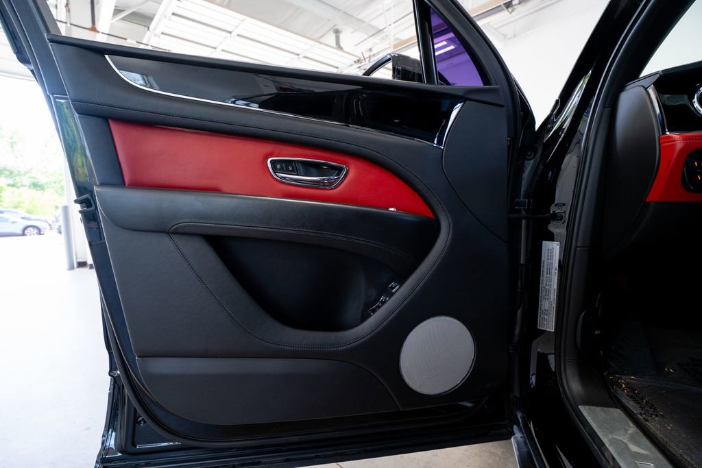 2022 Bentley Bentayga