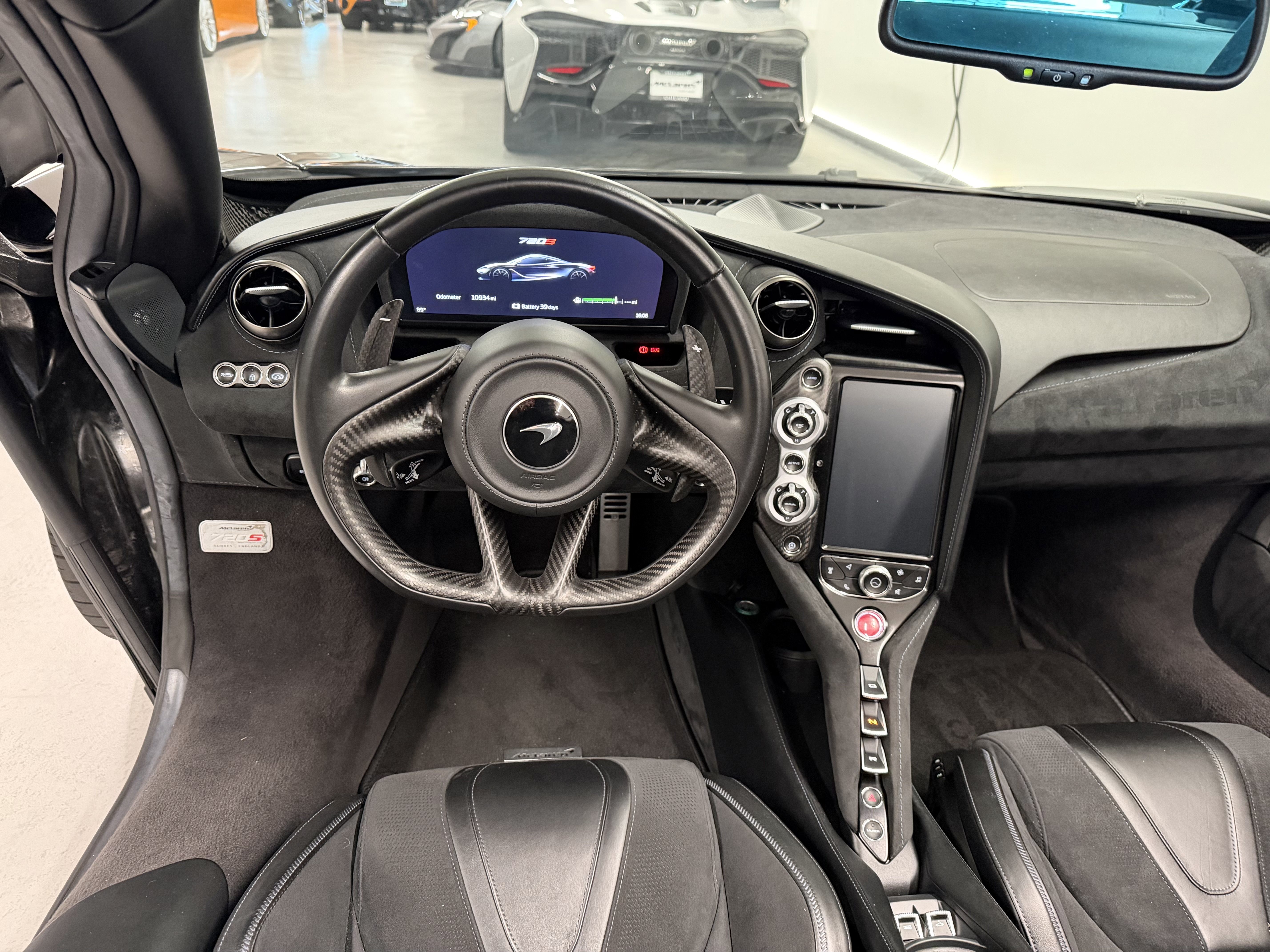 Used 2020 McLaren 720S Luxury photo 15