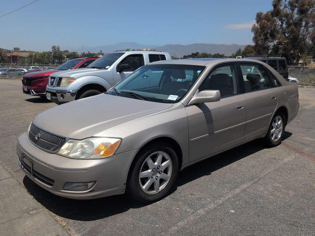 Used 2000 Toyota Avalon