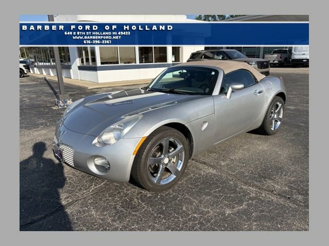 Used 2007 Pontiac Solstice Convertible w/ Premium Package