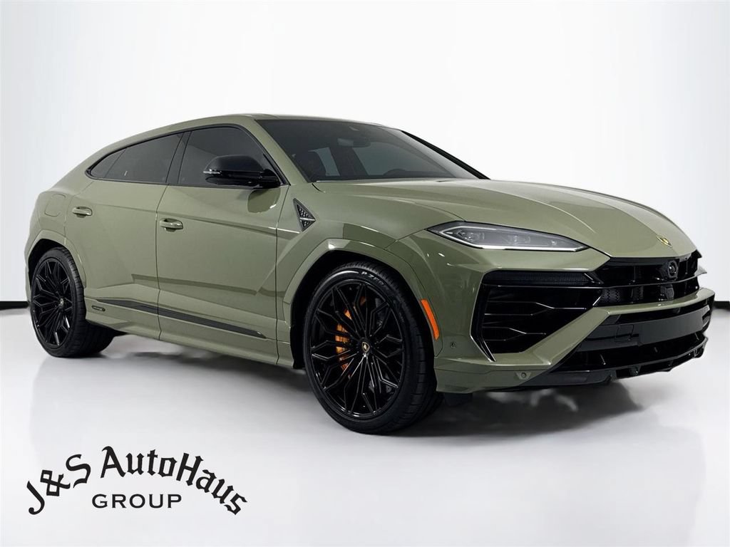 Used 2025 Lamborghini Urus SE