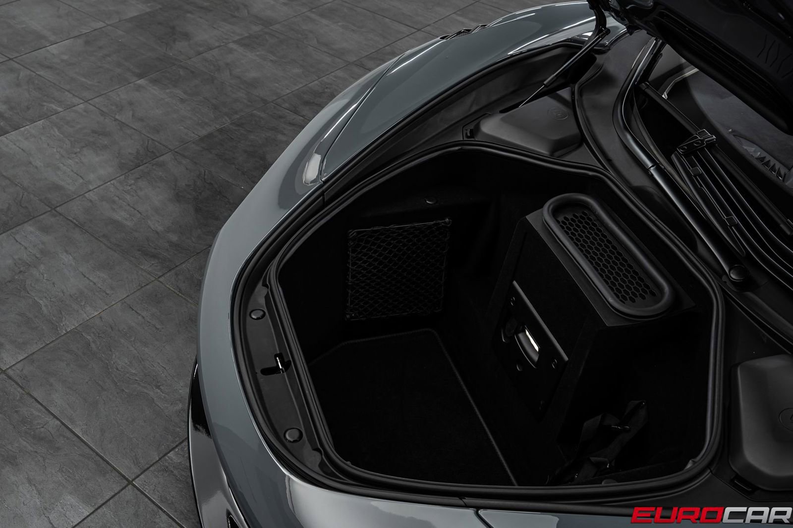 Used 2022 McLaren 765LT photo 14