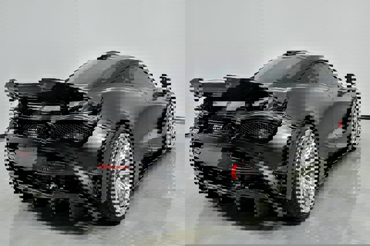 Used 2018 McLaren 720S Performance photo 15