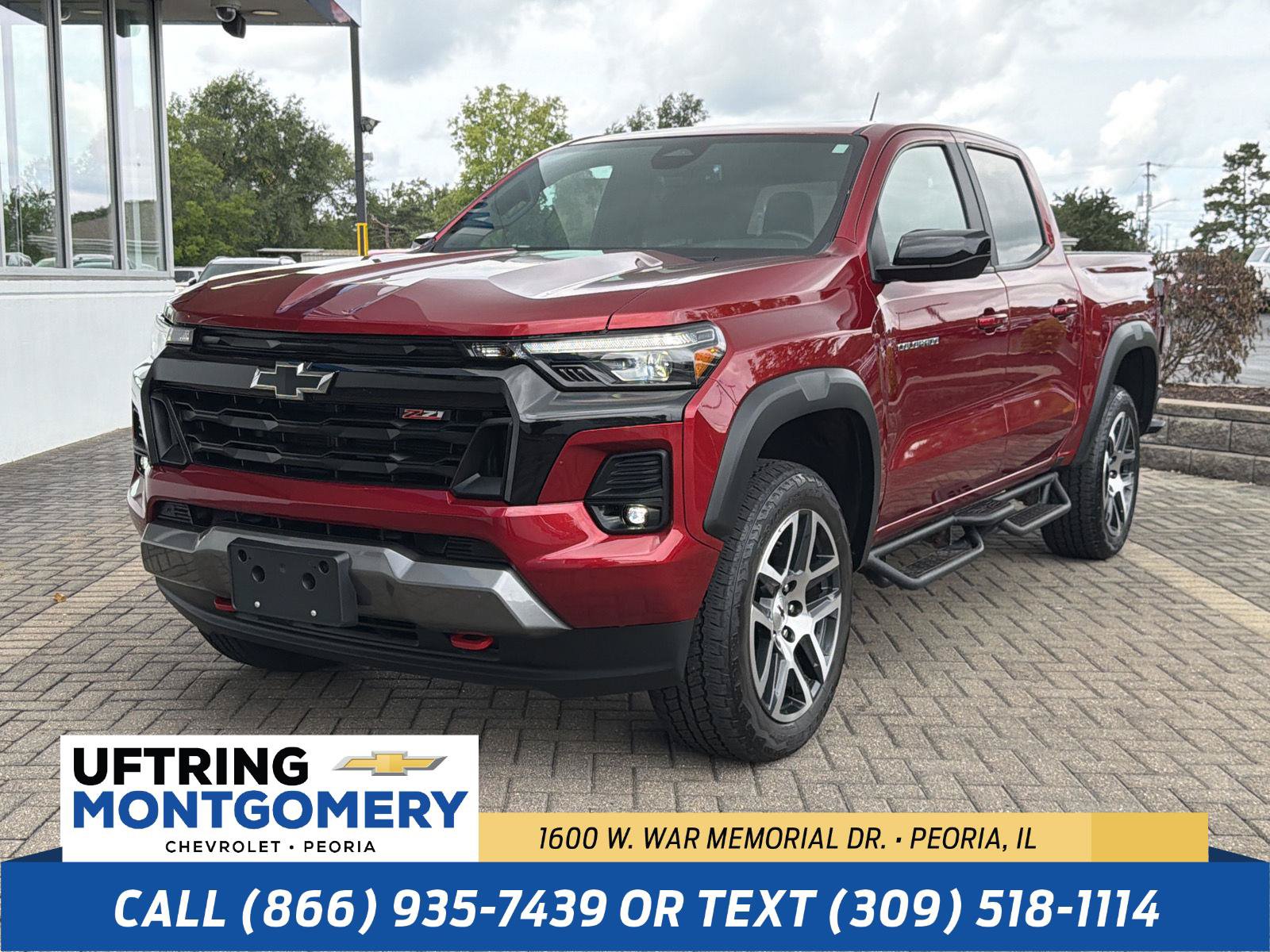 Used 2023 Chevrolet Colorado Z71 w/ Z71 Convenience Package 2