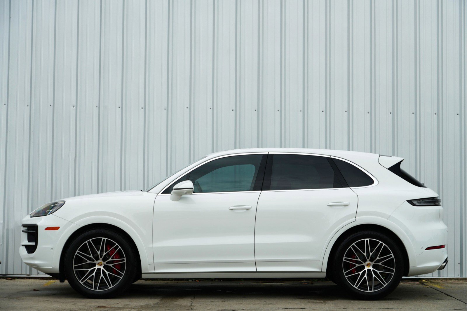 2024 Porsche Cayenne S