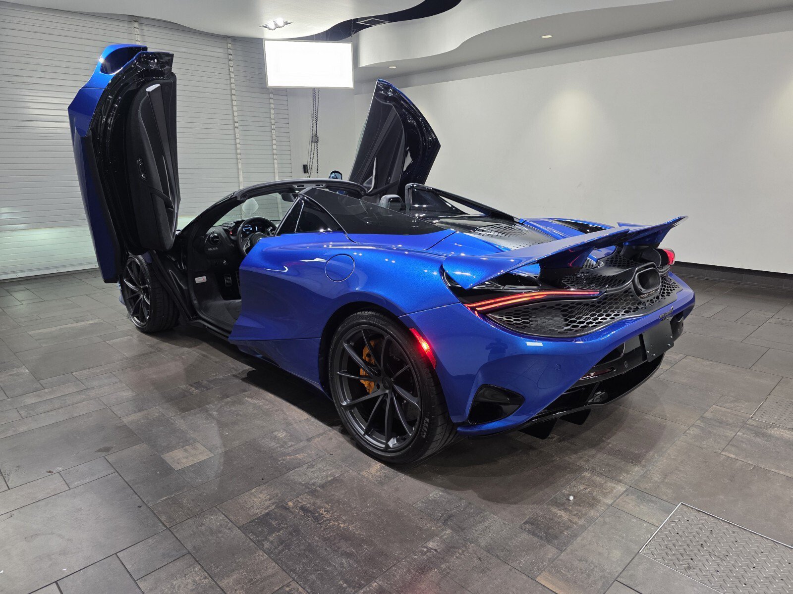 New 2027 McLaren 750S Spider photo 27