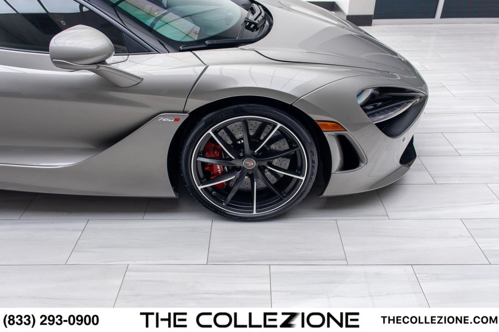 Used 2018 McLaren 720S photo 37