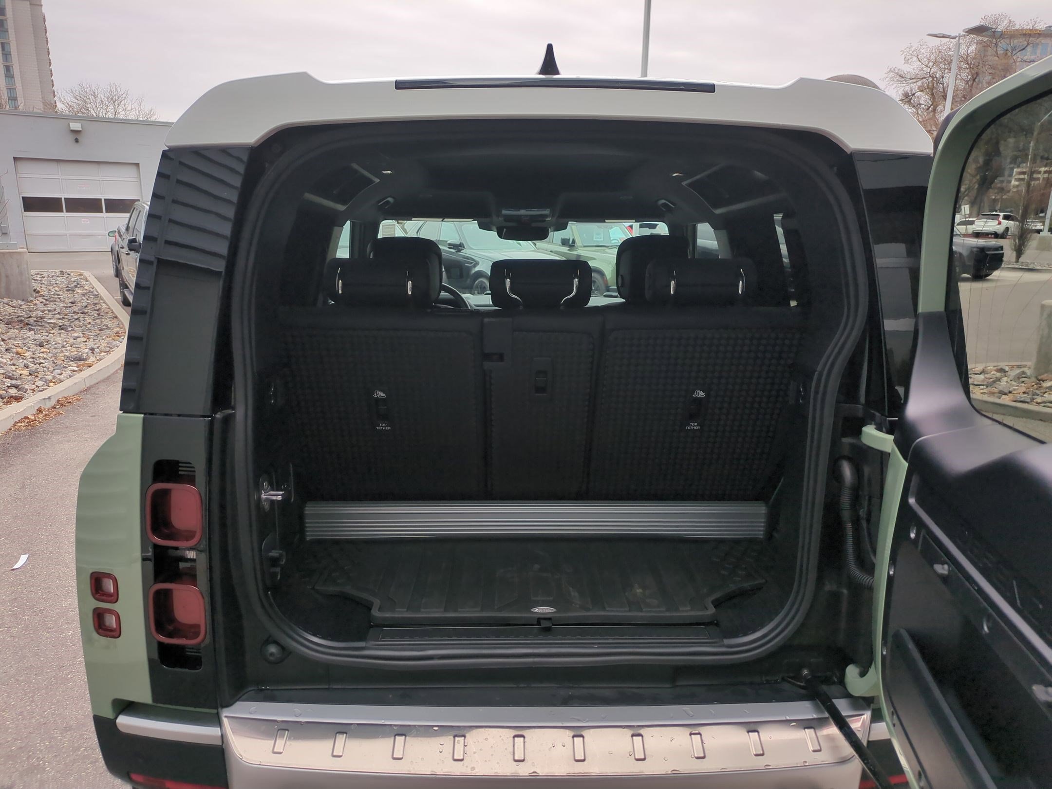 2023 Land Rover Defender 110 75th Limited Edition