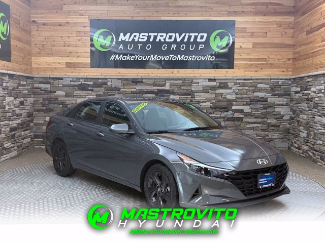 Certified 2023 Hyundai Elantra SEL w/ Preferred Accessory Package