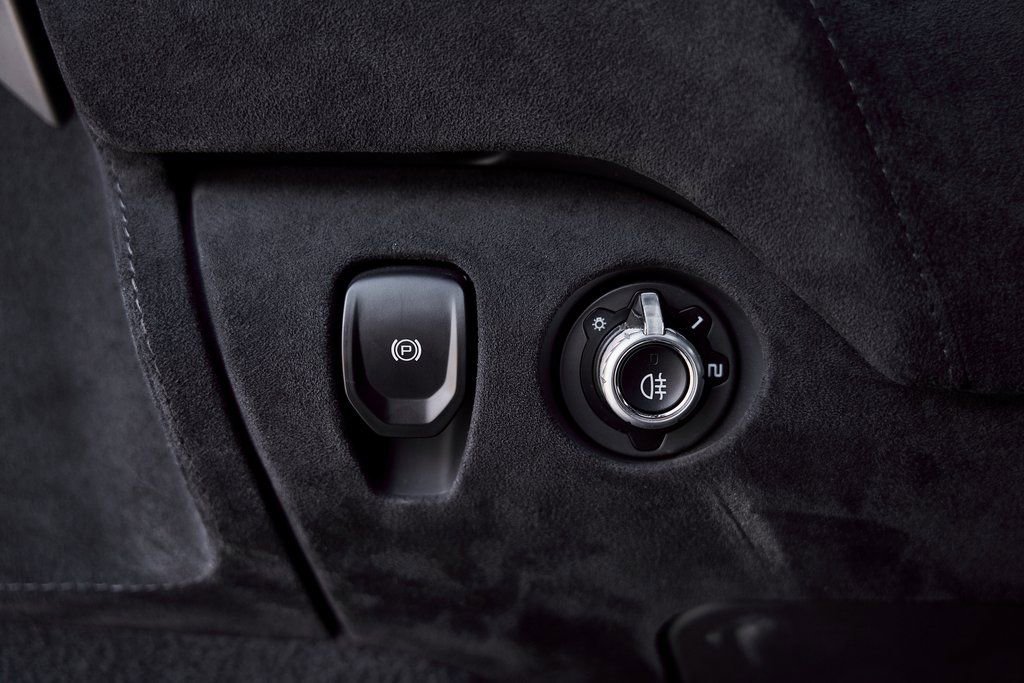 Used 2020 McLaren 720S Spider photo 45