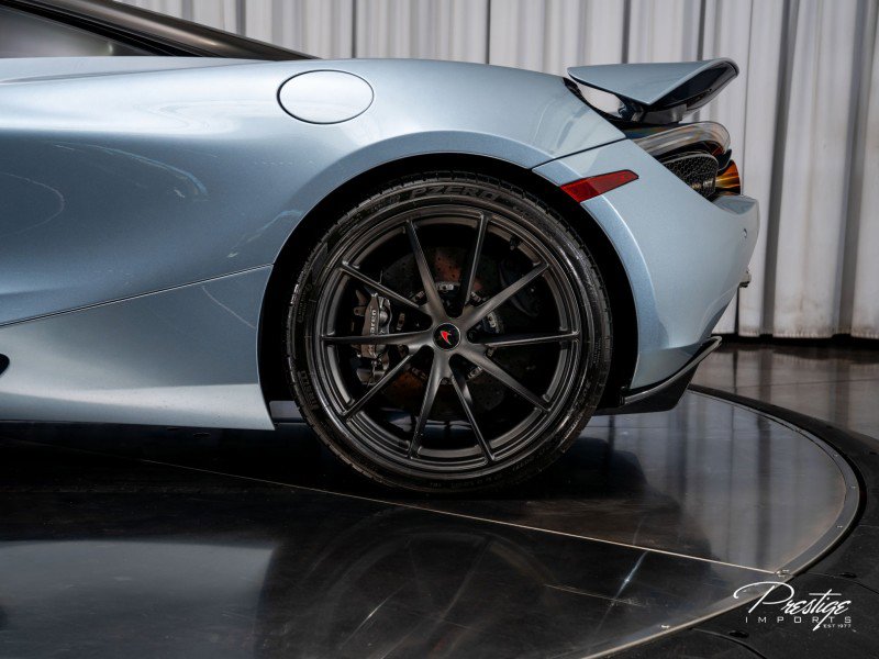 Used 2018 McLaren 720S Luxury photo 13