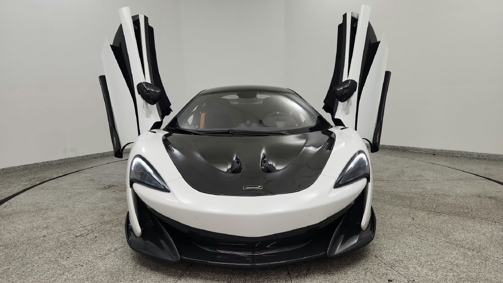 Used 2019 McLaren 600LT photo 39