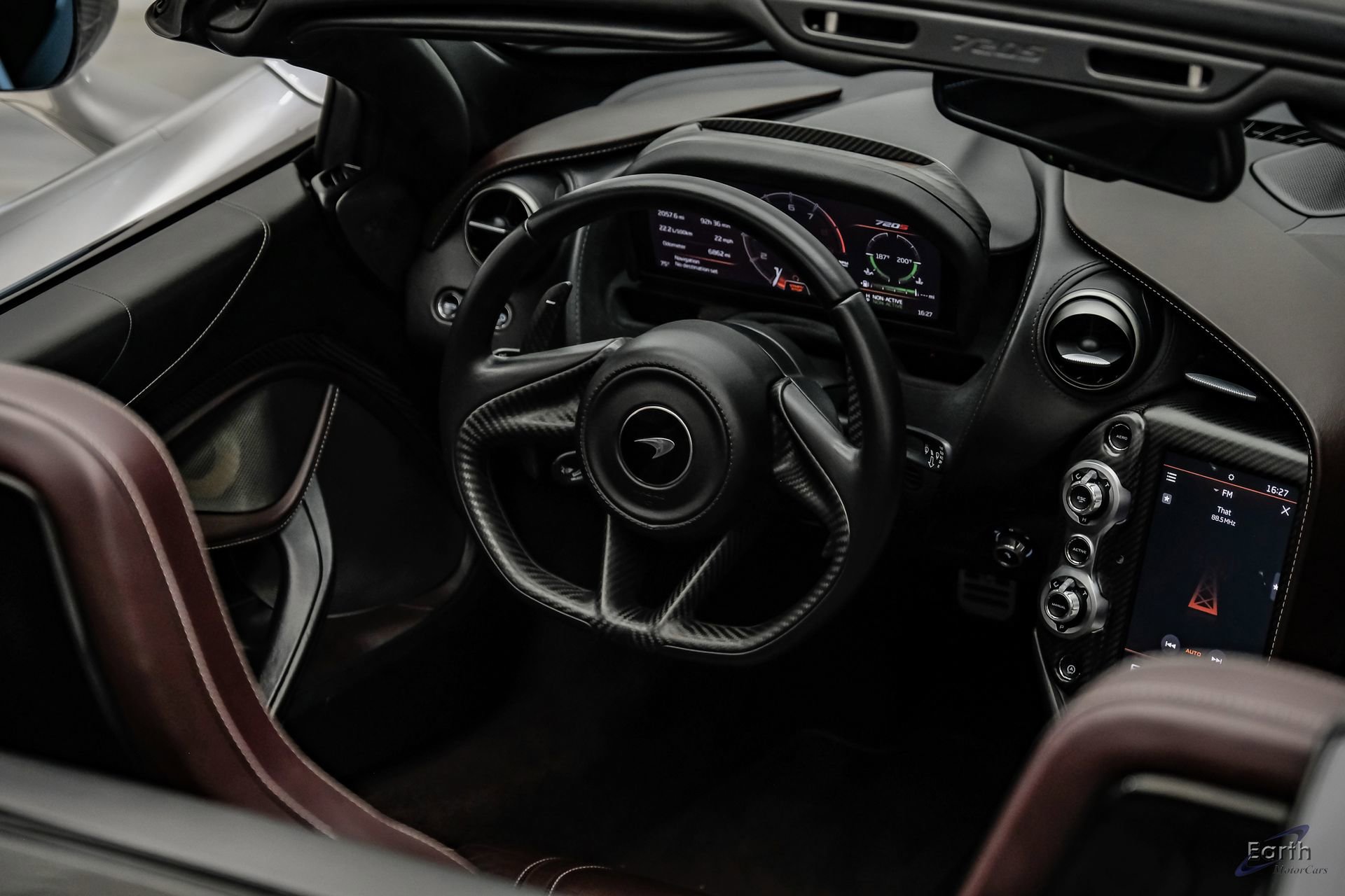 Used 2020 McLaren 720S Luxury photo 53