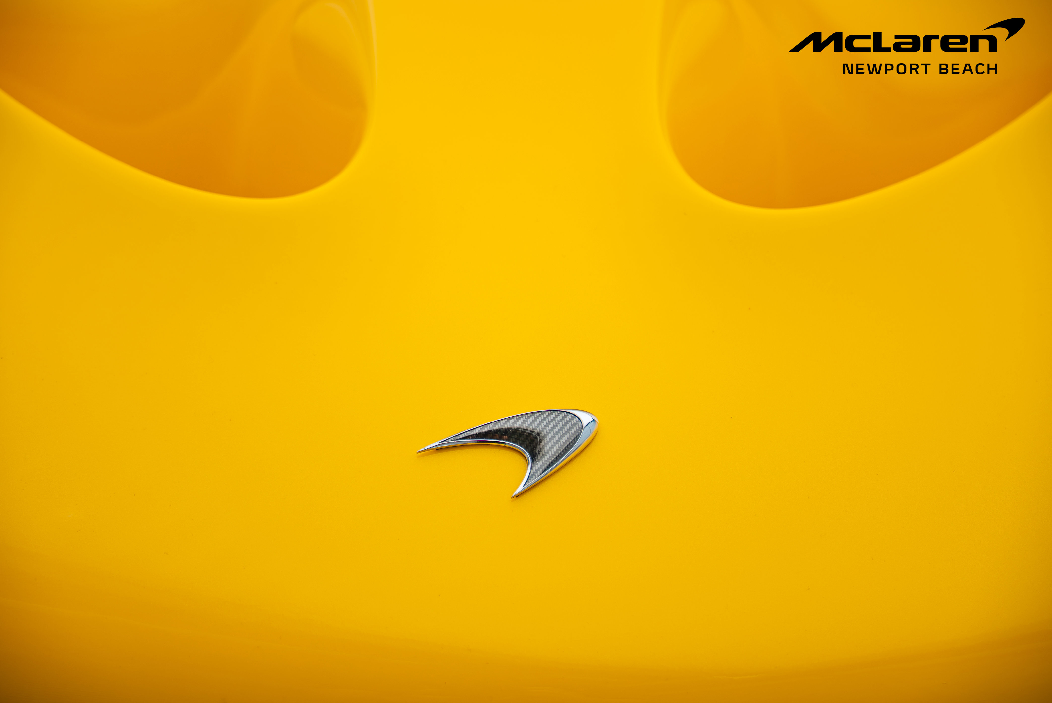 Used 2014 McLaren P1 photo 11