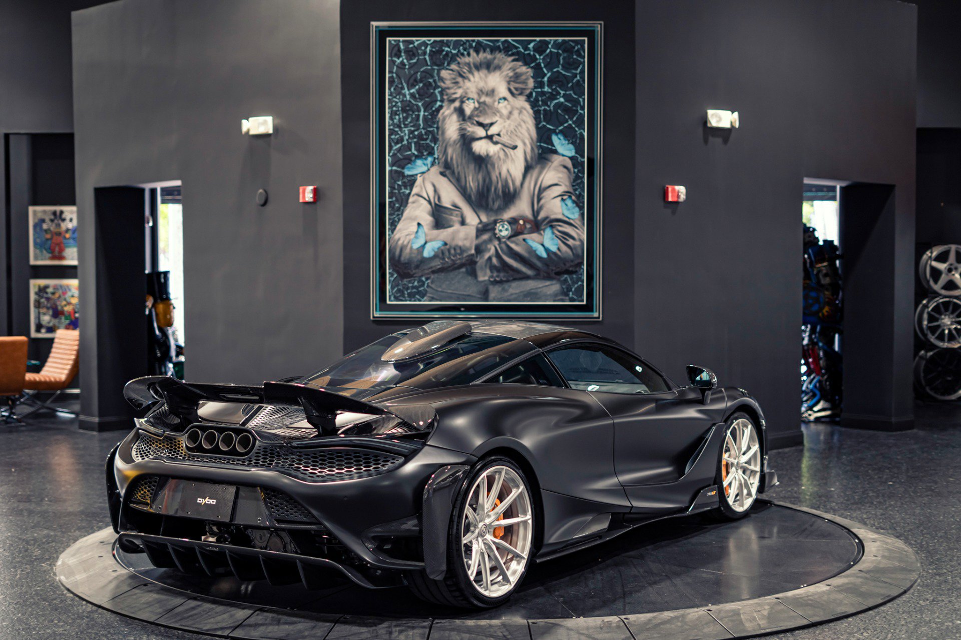 Used 2021 McLaren 765LT photo 51