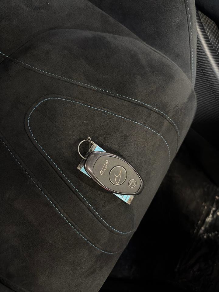 Used 2021 McLaren 765LT photo 42