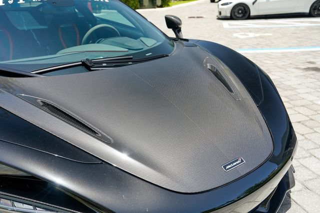 Used 2018 McLaren 720S Performance photo 41