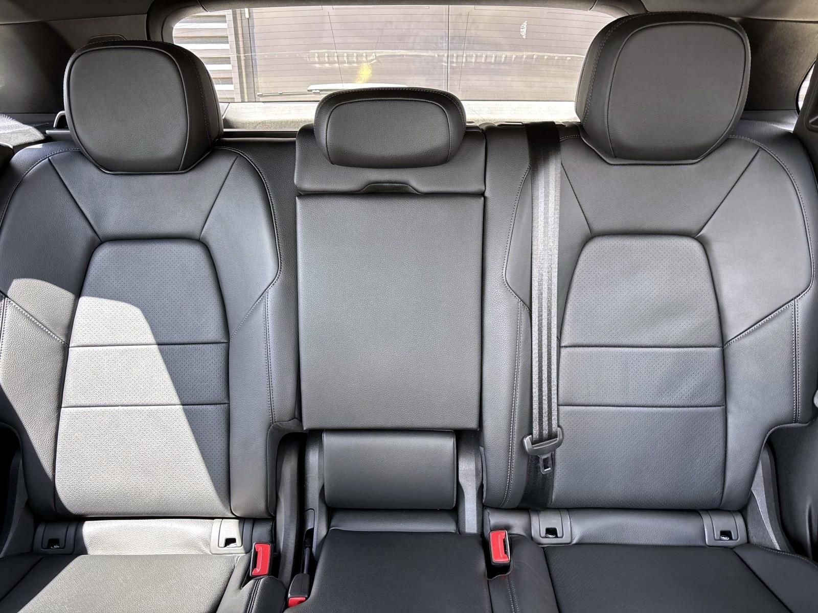 2025 Porsche Cayenne