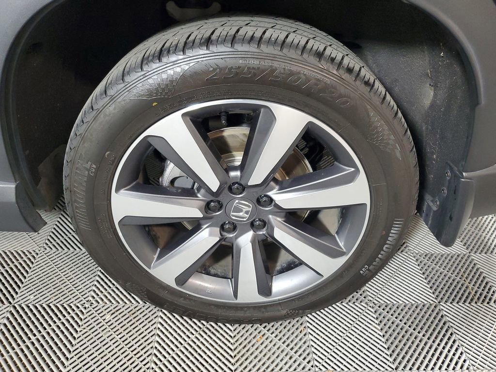 2025 Honda Pilot Touring