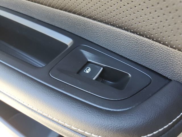 2025 Volkswagen Atlas Cross Sport SEL