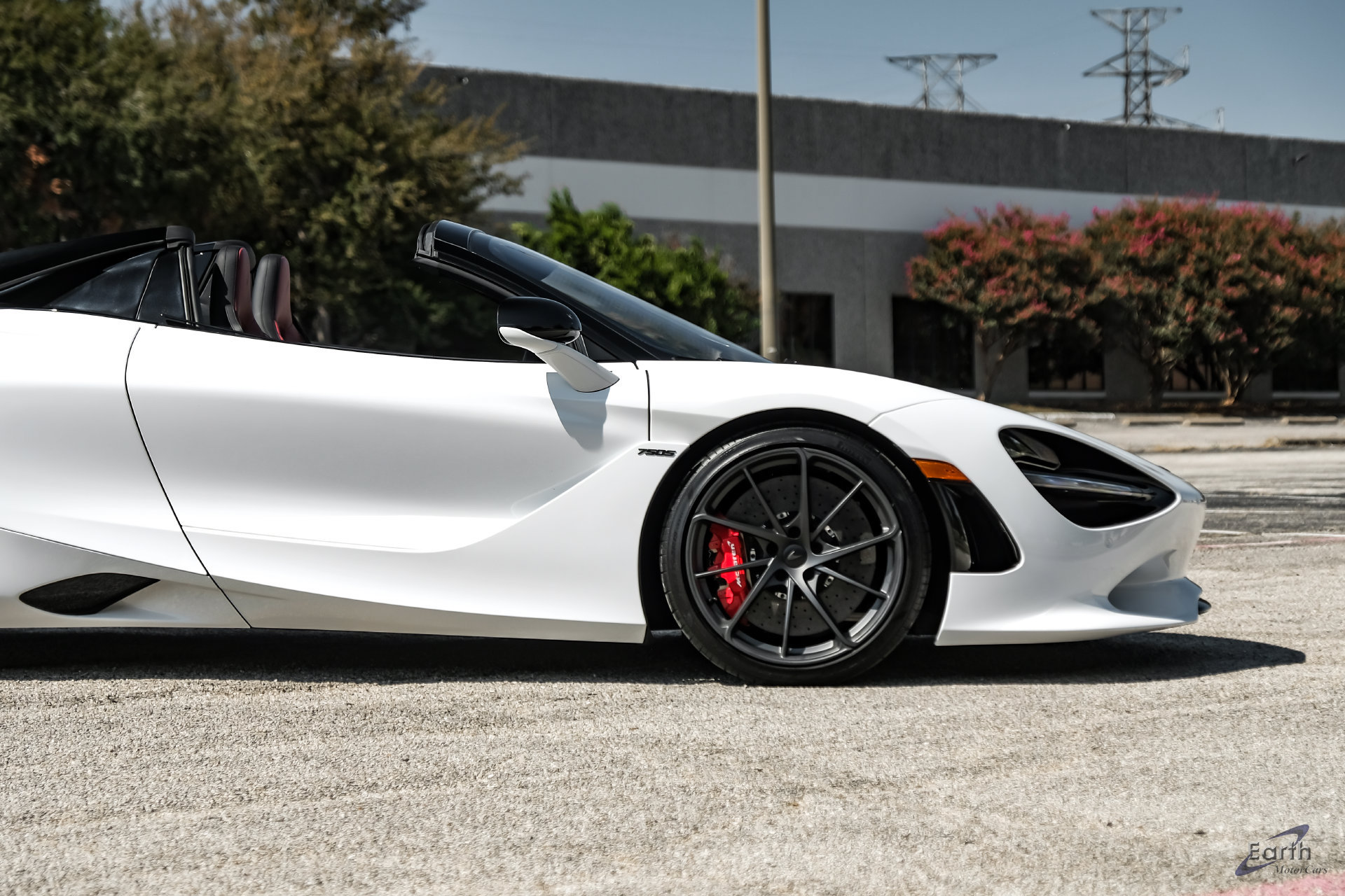 Used 2025 McLaren 750S Spider photo 34