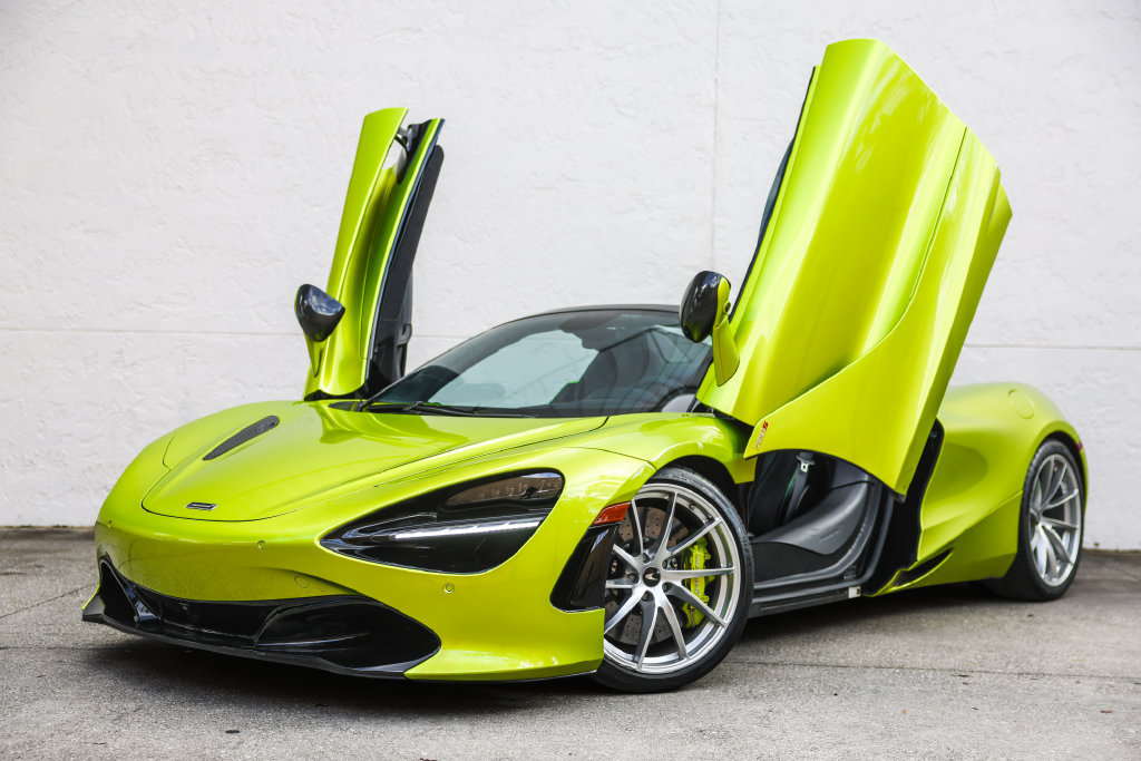 Used 2022 McLaren 720S Performance photo 19