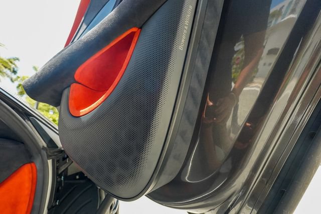 Used 2019 McLaren 600LT photo 91