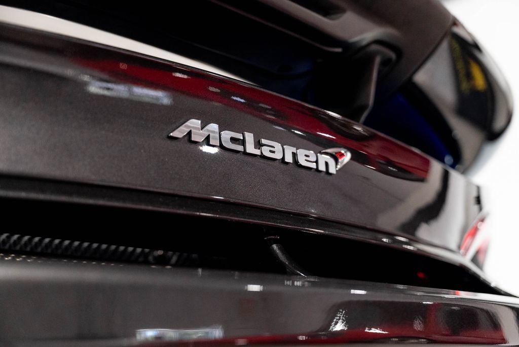Used 2019 McLaren 600LT photo 32
