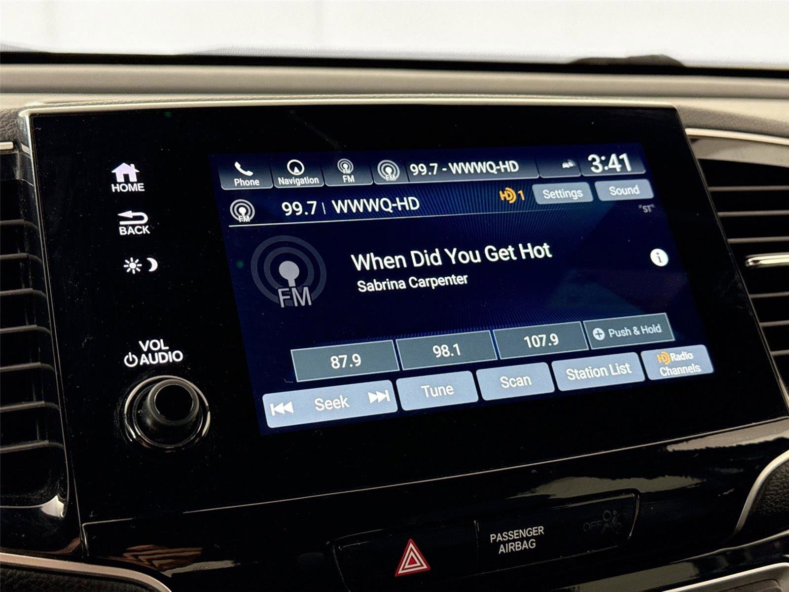 2021 Honda Pilot Black Edition