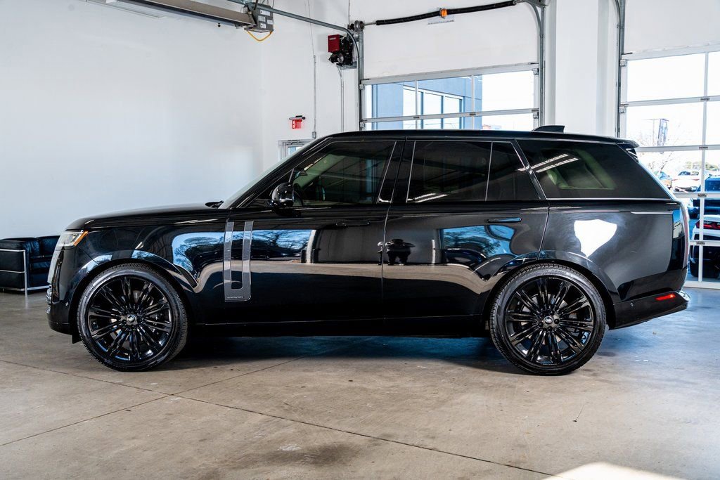 2024 Land Rover Range Rover Autobiography