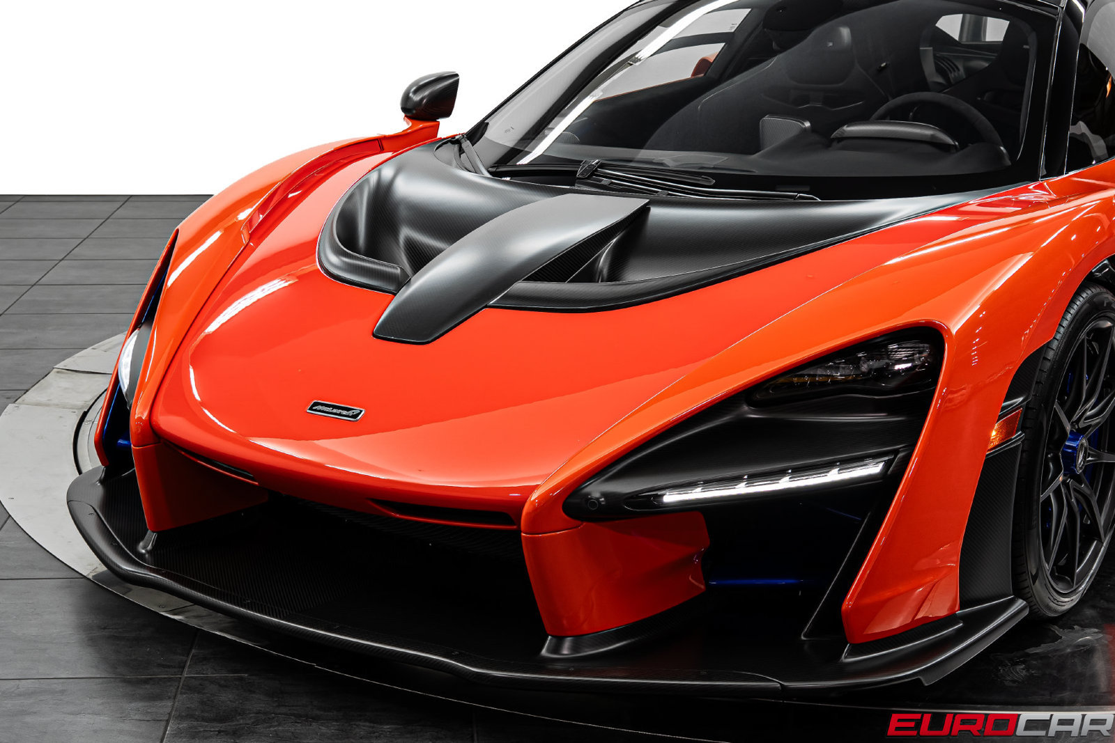 Used 2019 McLaren Senna photo 20