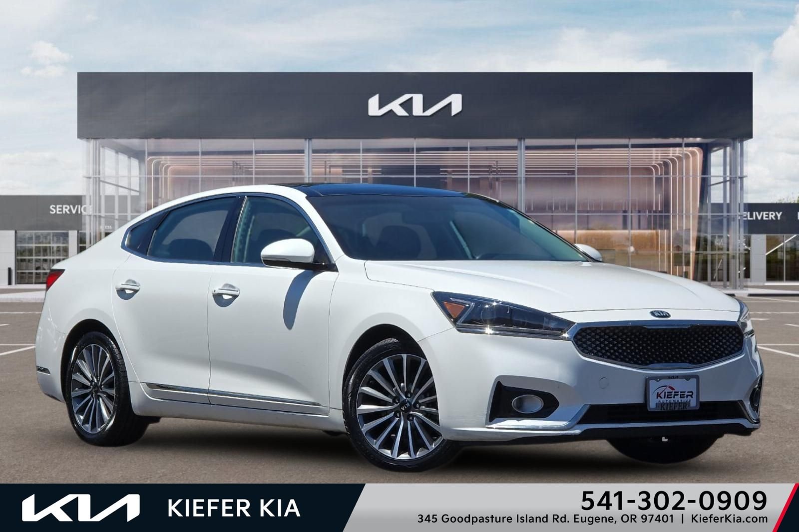 Used 2017 Kia Cadenza Premium w/ Luxury Package