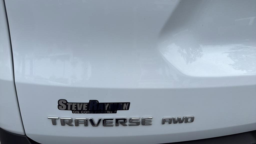 2023 Chevrolet Traverse LS