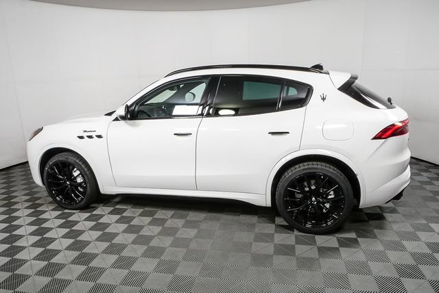 2026 Maserati Grecale Modena