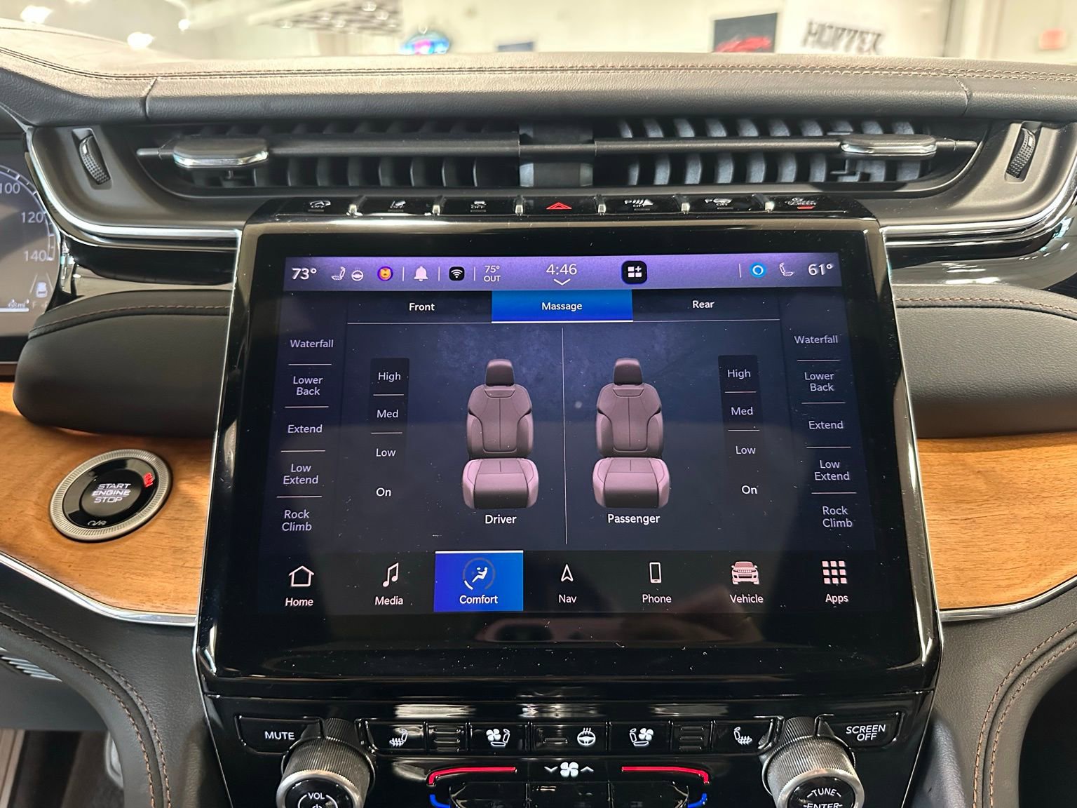 2024 Jeep Grand Cherokee Summit