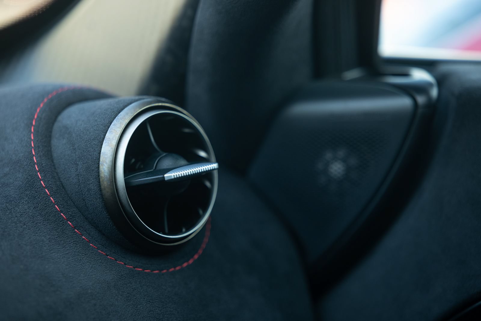 Used 2021 McLaren 720S Performance photo 48