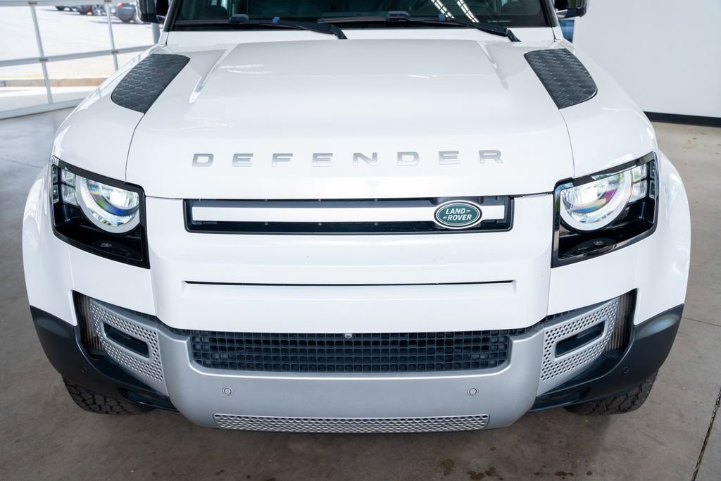 2022 Land Rover Defender 90 S