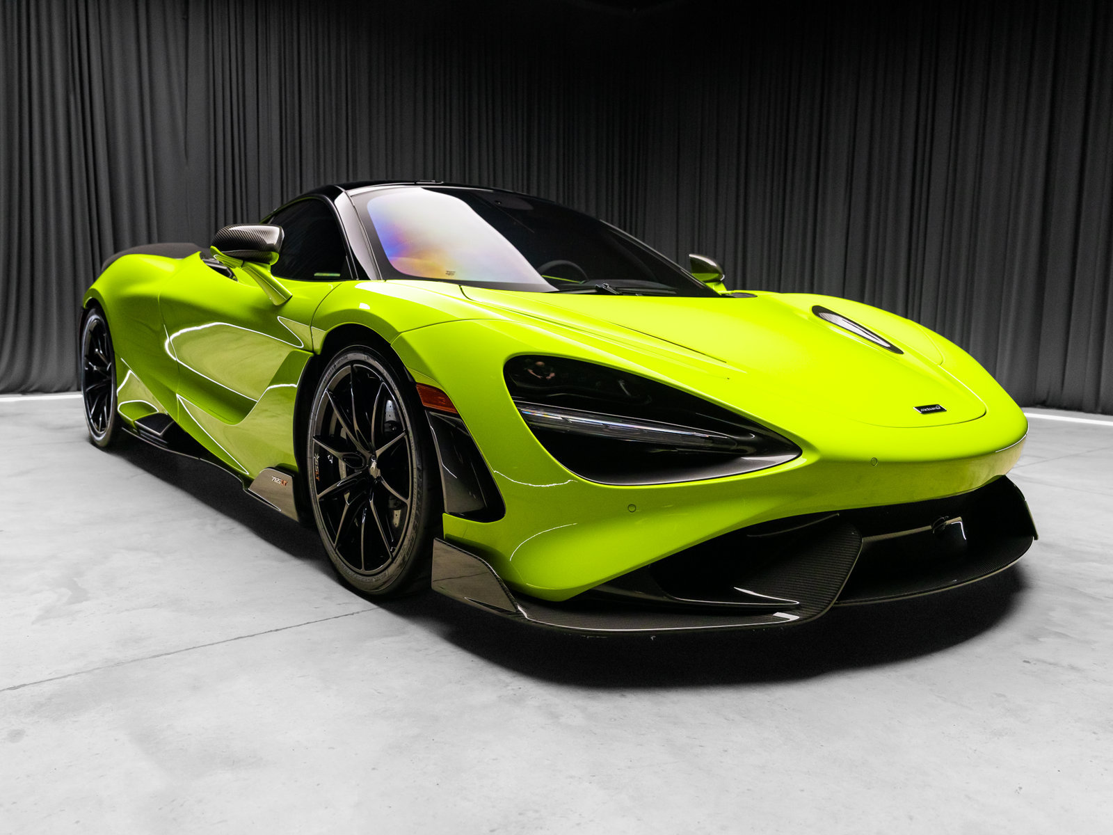 Used 2021 McLaren 765LT photo 19